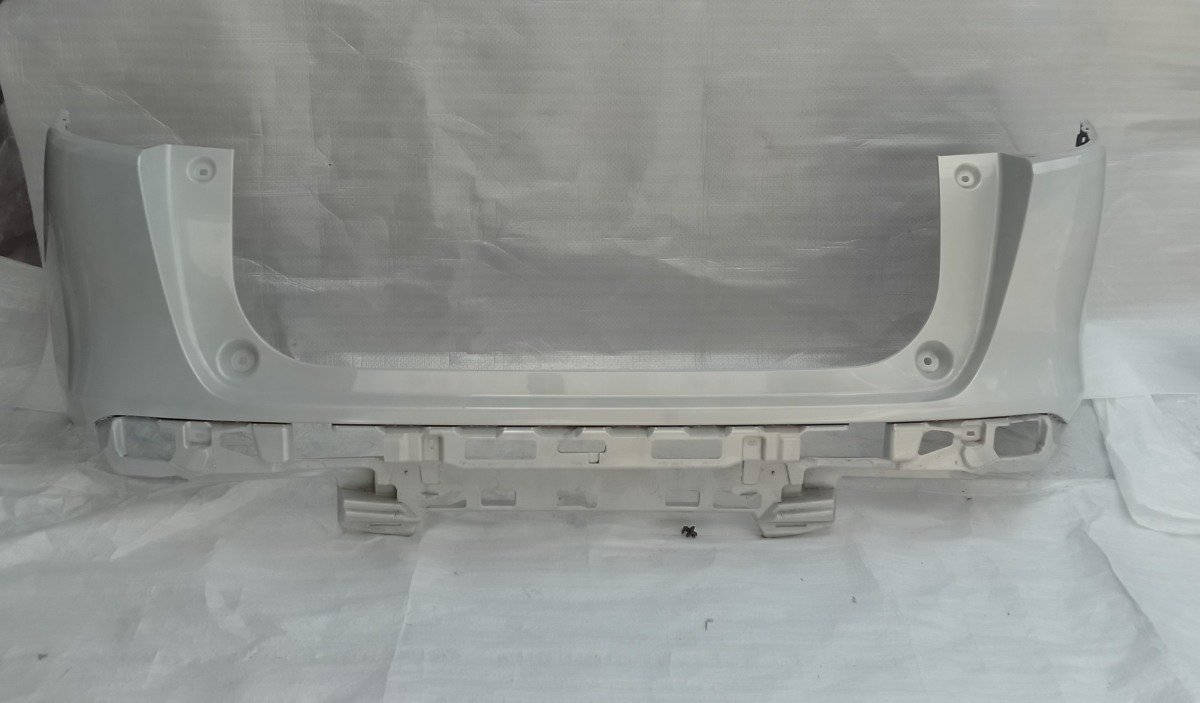 Honda Vezel RV5 Rear Bumper Panel