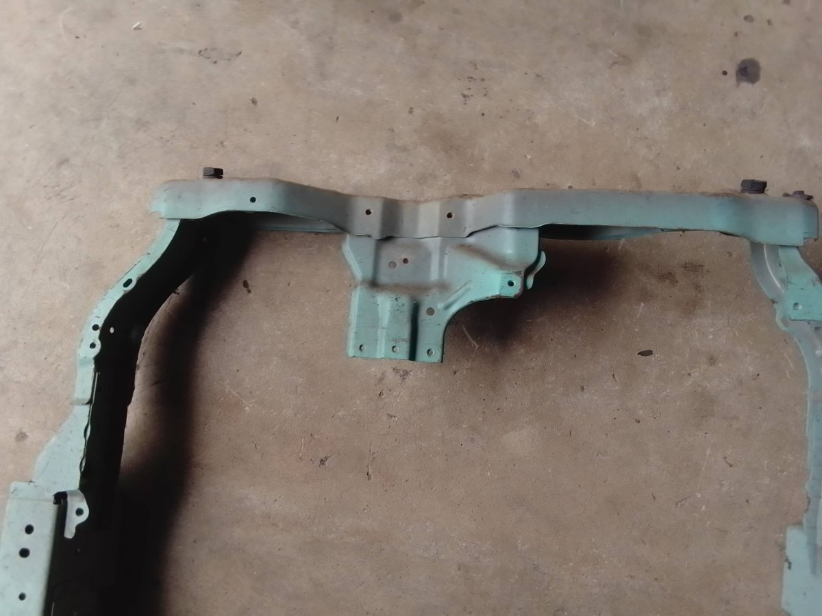 Suzuki Spacia MK42S Bonnet Lock Panel