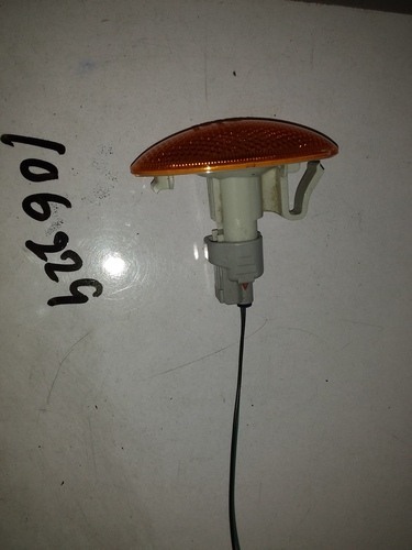 Suzuki Alto HA36 Fender Signal Lamp