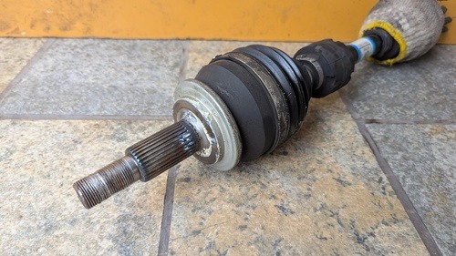 Lexus NX300H Axle LHS
