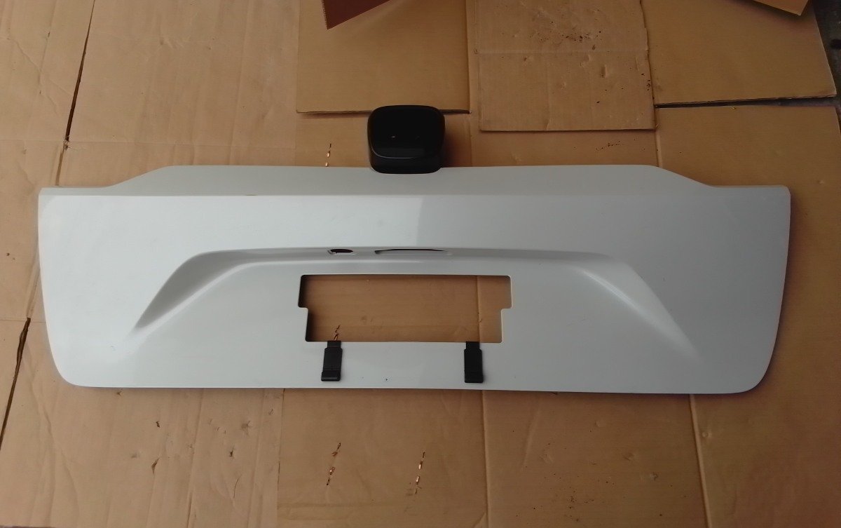 Honda Vezel RV5 Dicky Garnish