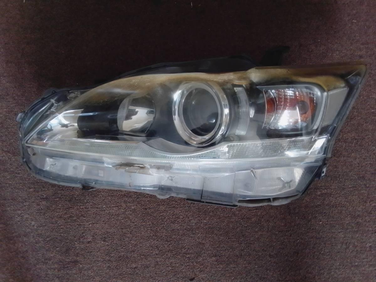 Lexus CT200 Head Light LHS - Damaged