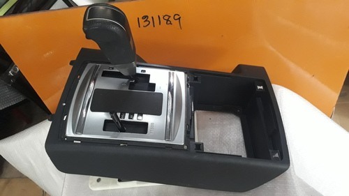 Mitsubishi Montero V93 Gear Shifter Lever and Panel