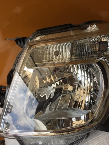 Suzuki Wagon R MH44S FX RHS Headlamp