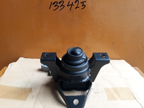 Suzuki Alto HA36S Engine Mount