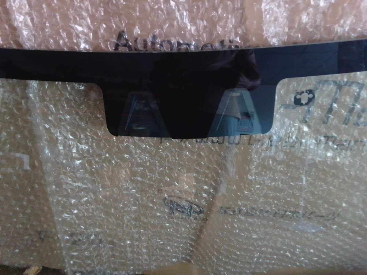 Suzuki Wagon R MH95S Windscreen