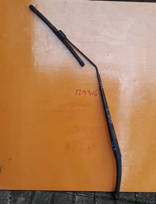 Honda Grace GM4 LHS Wiper Arm with Blade