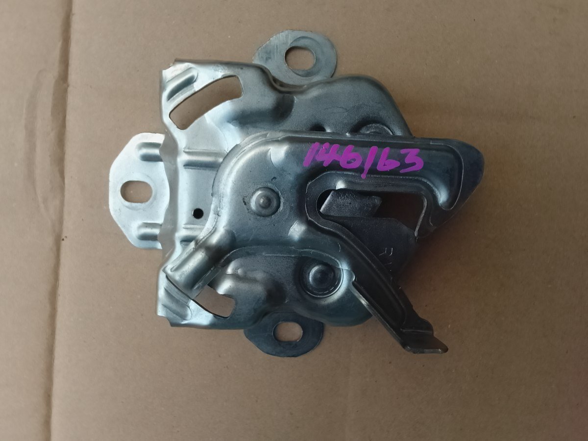 Suzuki Wagon R MH55S Bonnet Lock