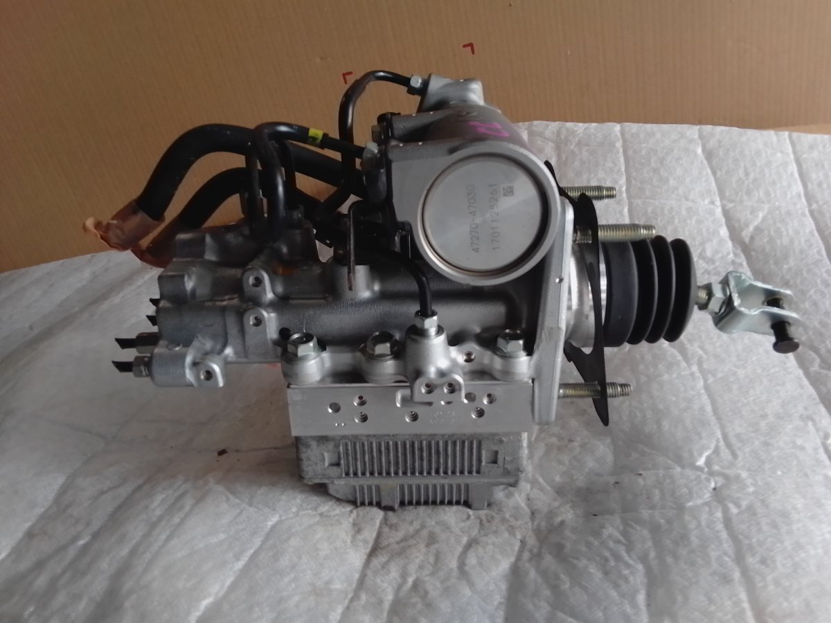 Toyota Voxy CC Abs Actuator 2016