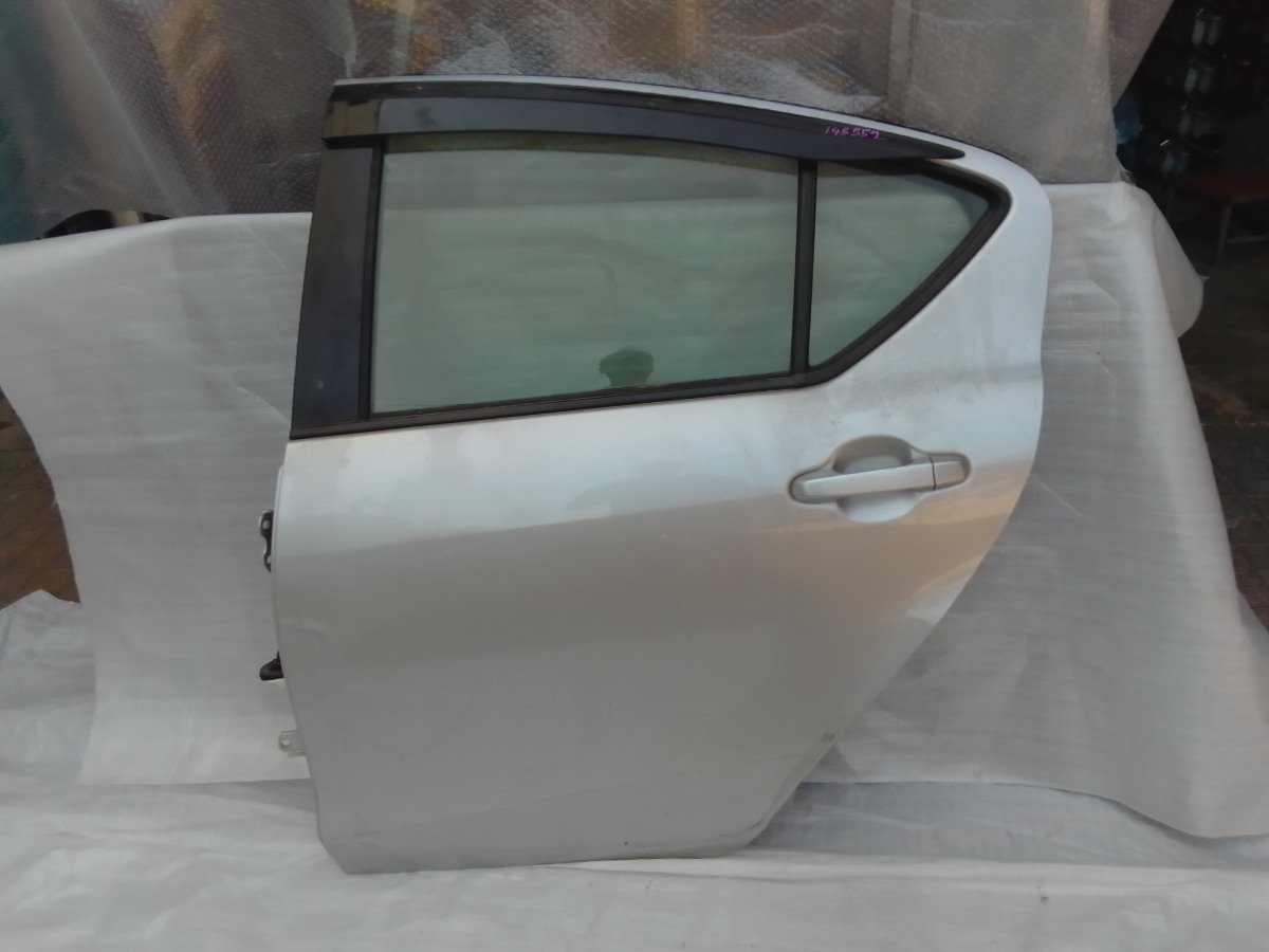 Toyota Aqua NHP10 Rear Side Door Complete LHS