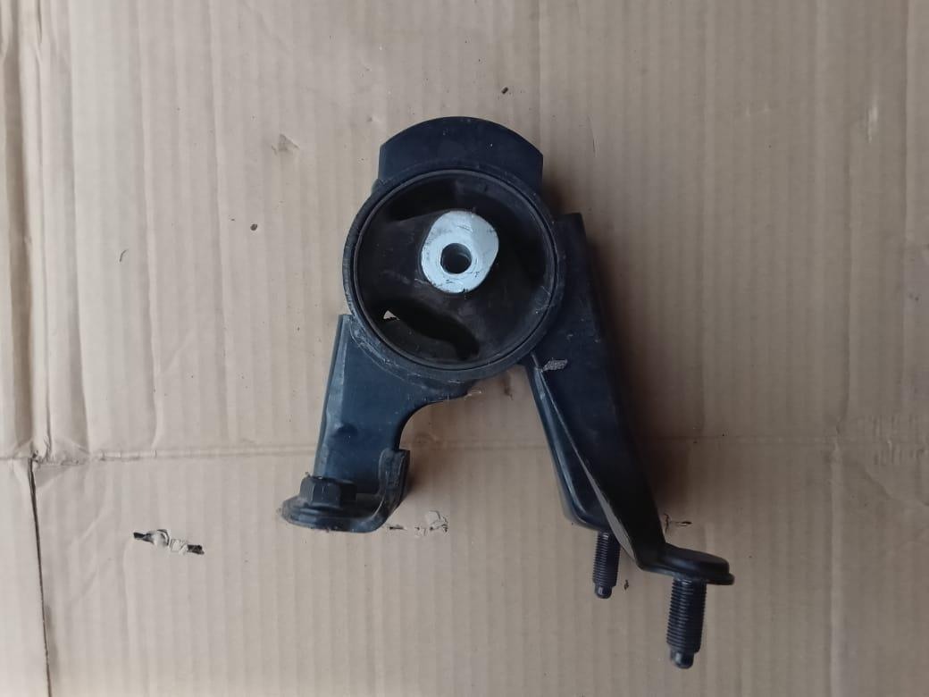 Lexus CT200H Gearbox Mount