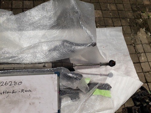 Mitsubishi Outlander PHEV Rack