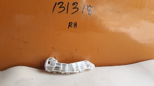 Mitsubishi Montero V93 Front Bumper Retainer RHS