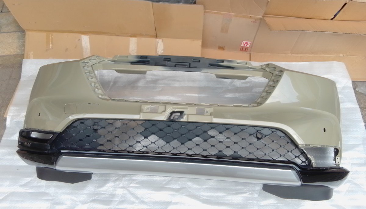 Honda Vezel RV5 Front Bumper