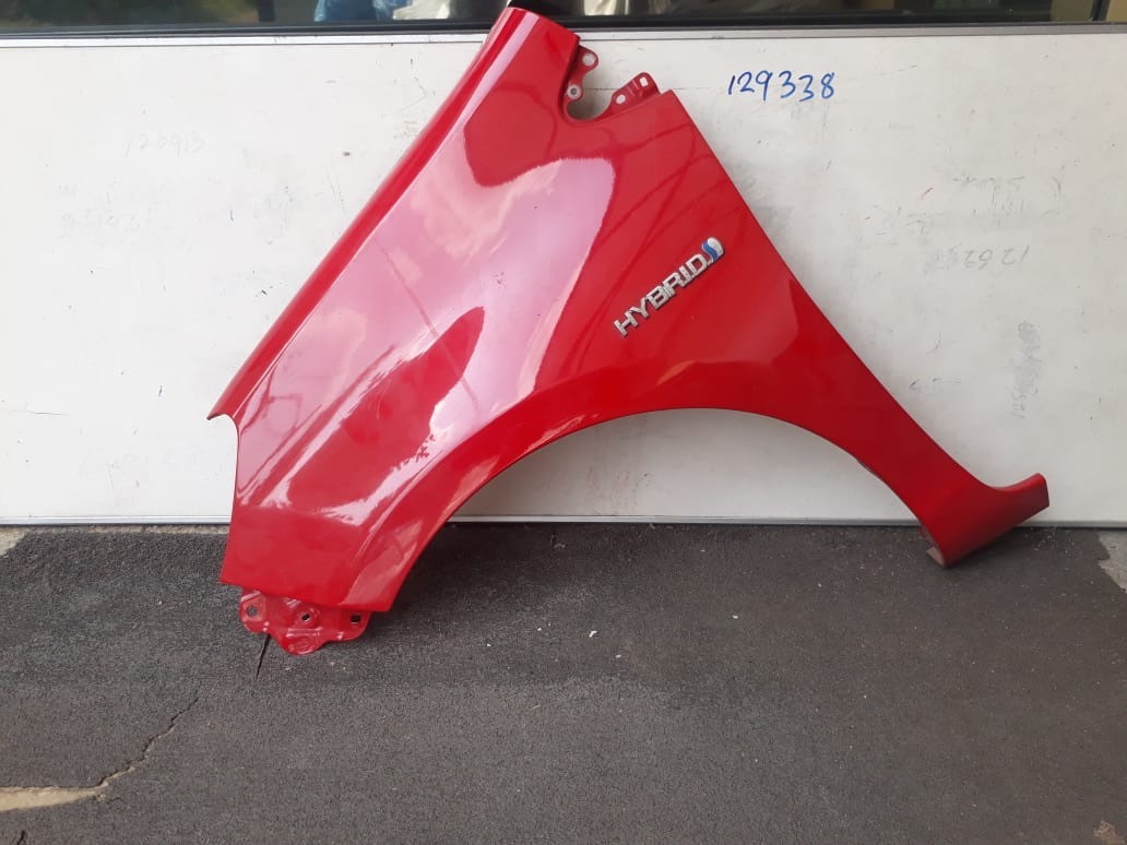 Toyota Aqua NHP10 Fender LHS