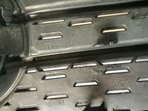 Toyota Allion NZT260 Fog Lamp Cover