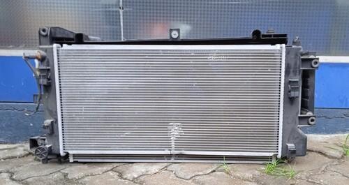 Nissan Leaf ZE0 Radiator Complete With A/C Condenser