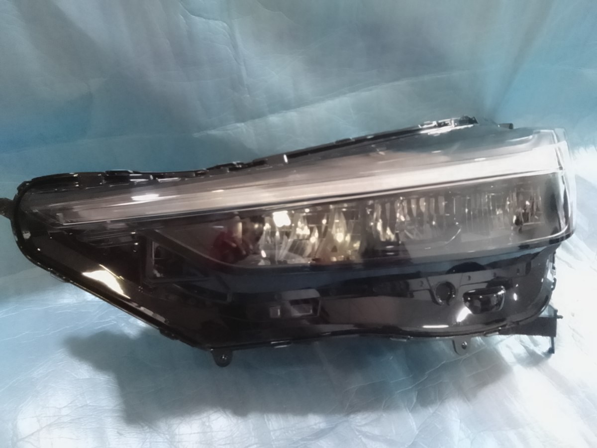 Honda Vezel RV5 Headlamp LHS -J0
