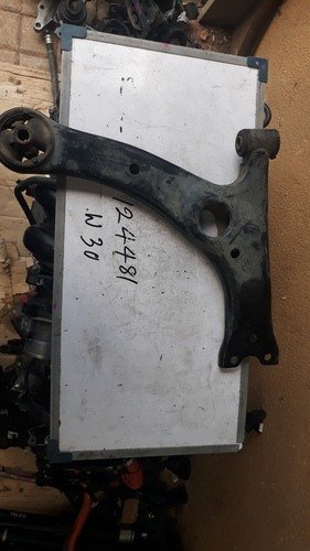 Toyota Prius ZVW30 RHS Lower Arm