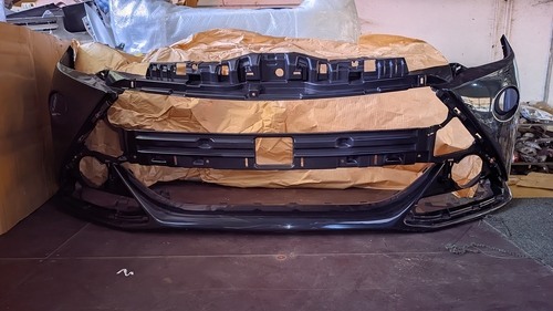 Toyota Aqua GS NHP10 Front Bumper Panel