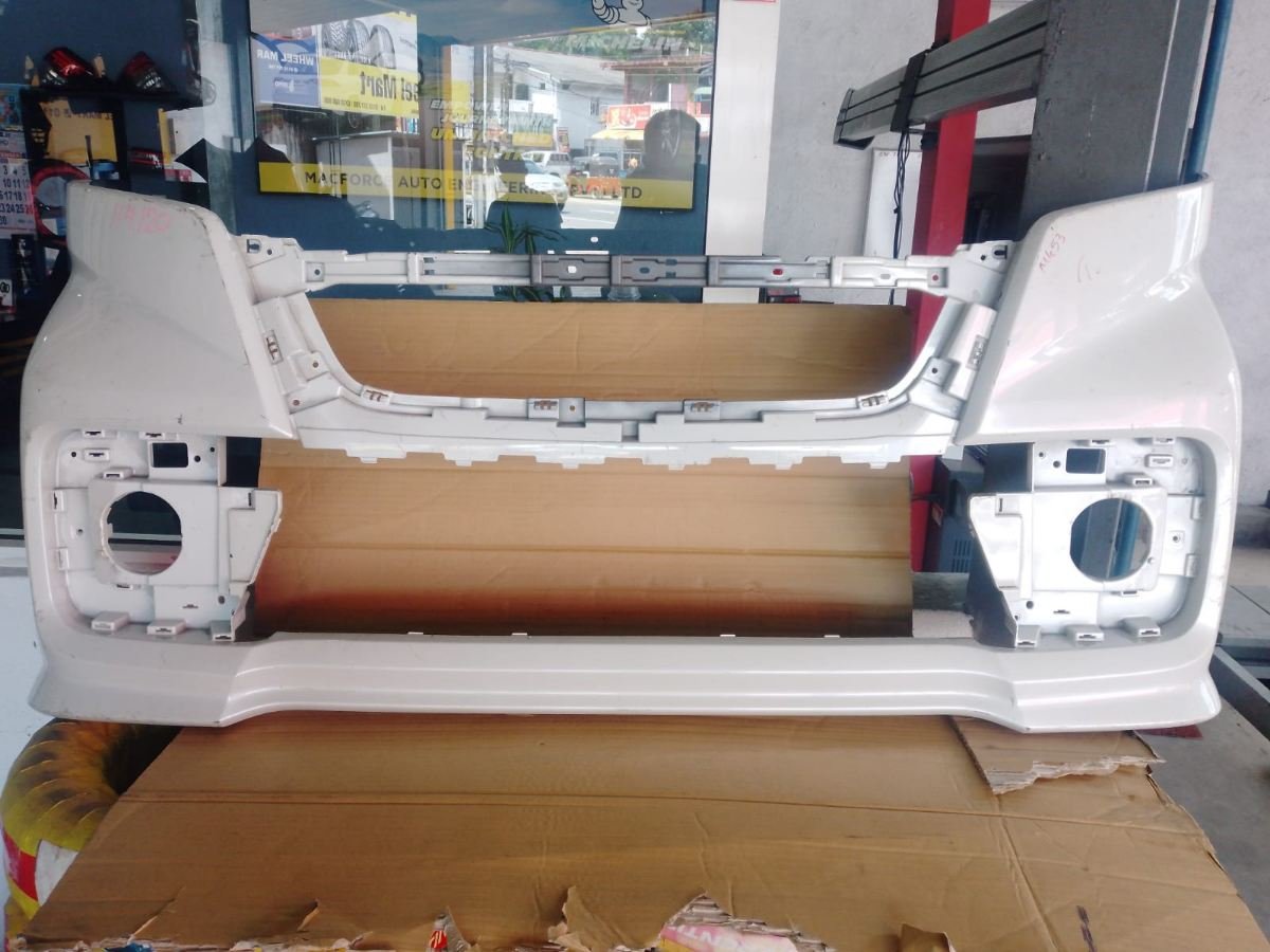 Suzuki Spacia MK53S Front Buffer