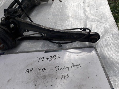 Suzuki Wagon R MH44S RHS Swing Arm