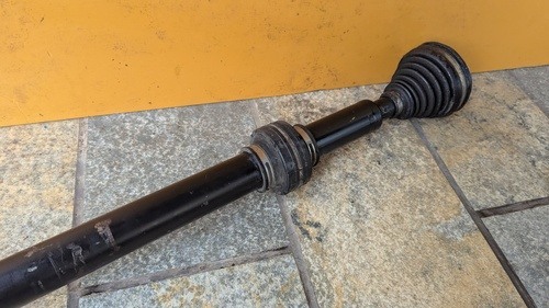 Lexus NX300H Axle RHS