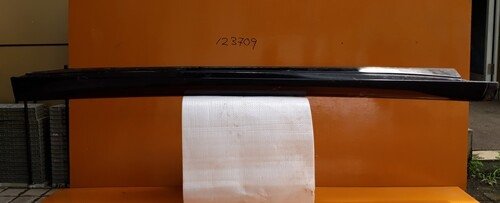Mitsubishi Outlander PHEV Side Skirt