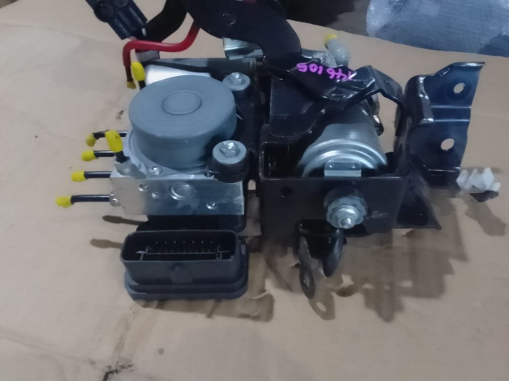 Toyota Prius ZVW51 ABS Control Module