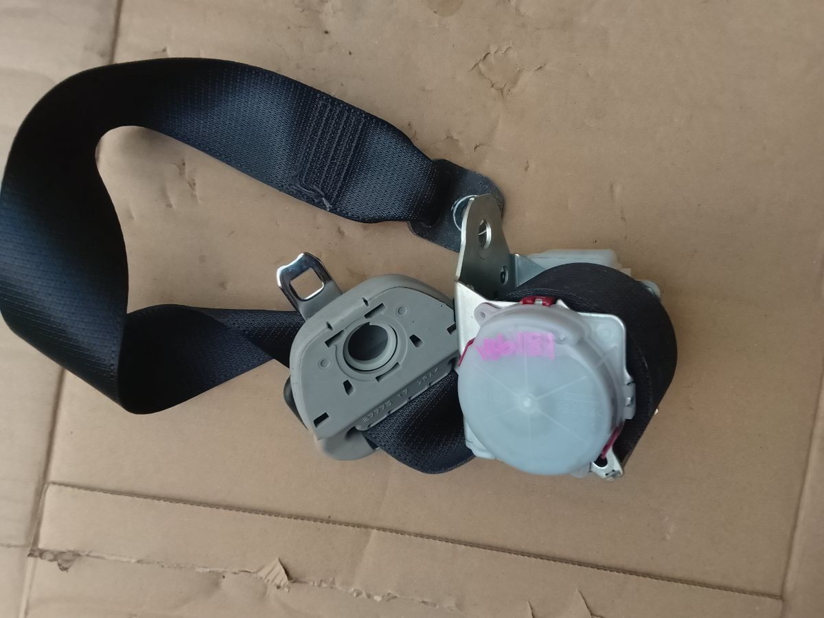 Suzuki Wagon R MH55S Front Passenger side Seat Belt 2018 RHS
