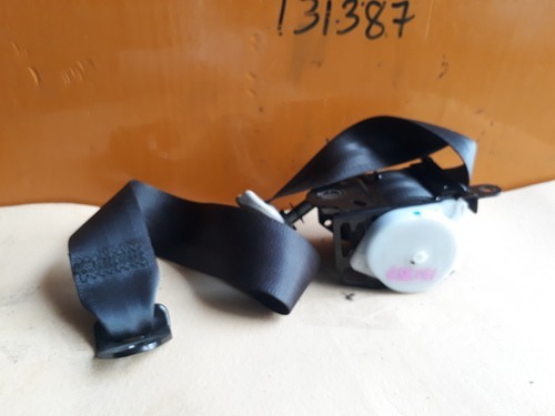 Mitsubishi Montero V93 Rear LHS Seat Belt