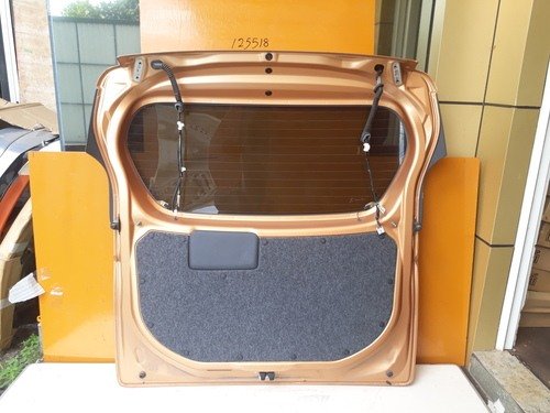 Suzuki Spacia MK42S Complete Dicky Door