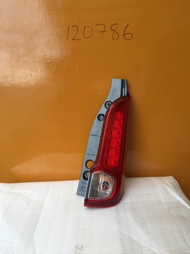 Suzuki Spacia MK42 RHS Tail Lamp