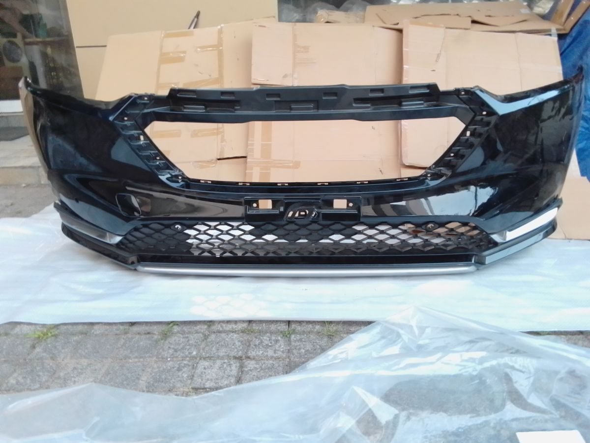 Honda Vezel RV5 Front Bumper