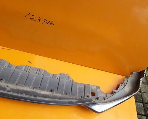 Honda Vezel RU3 Front Bumper Lip