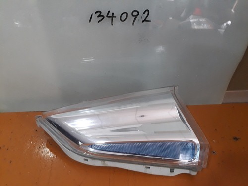 Nissan Leaf ZE0 RHS Headlamp Upper Marker Garnish Lamp