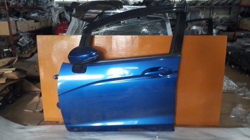 Honda Fit GP5 LHS Front Door With Side Mirror