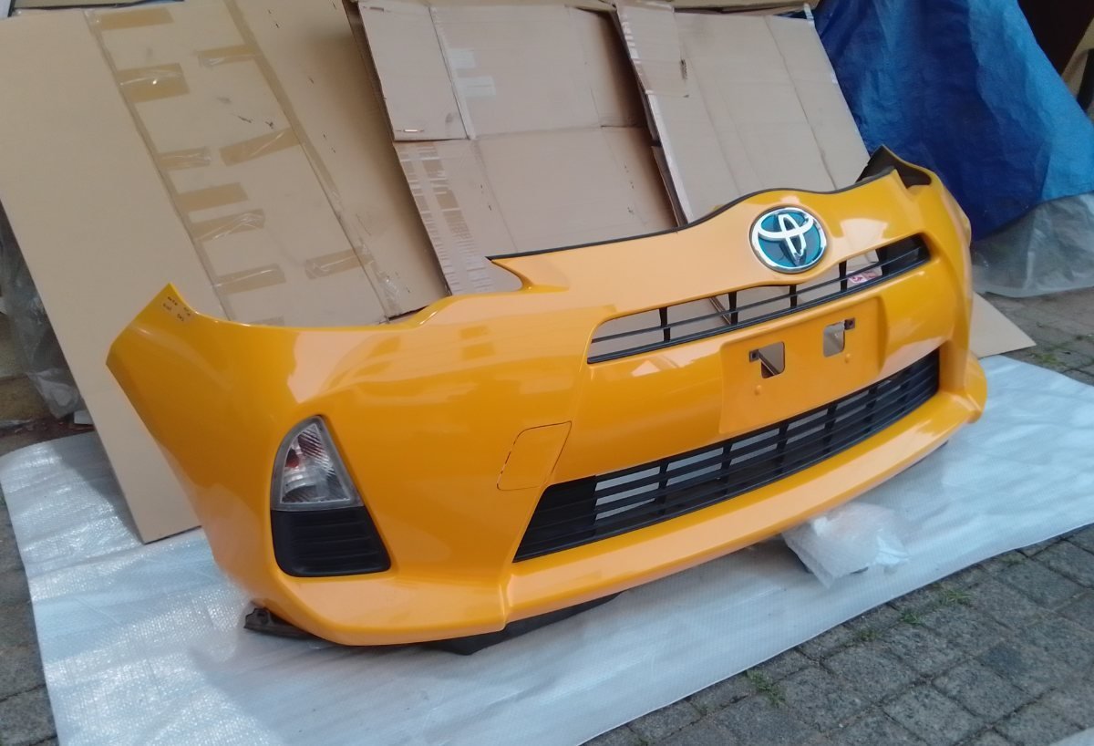 Toyota Aqua NHP10 Front Bumper Complete