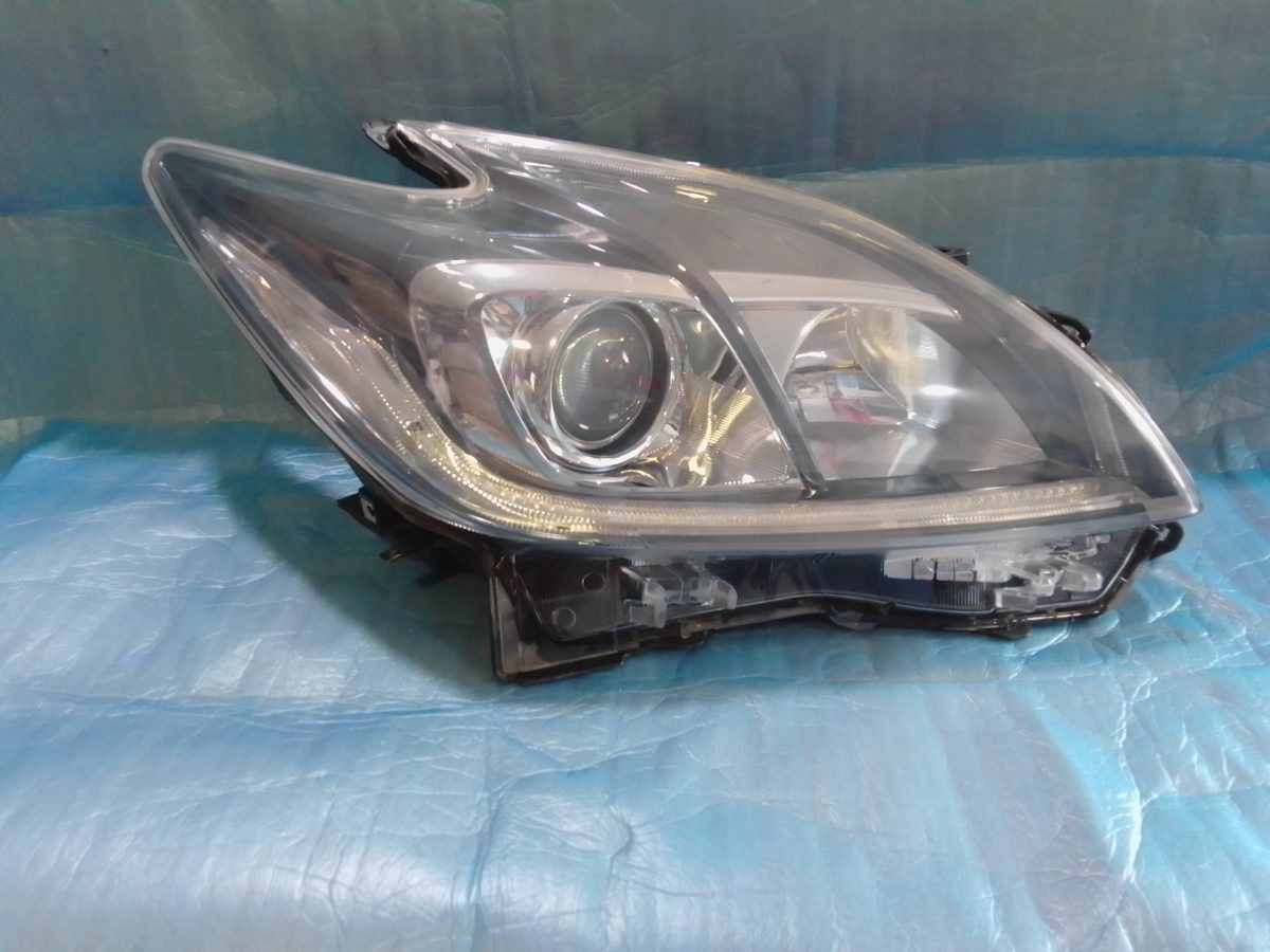 Toyota Prius ZVW30 LED Headlamp RHS