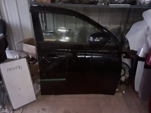 Mitsubishi Outlander PHEV RHS Front Door Complete With Side Mirror
