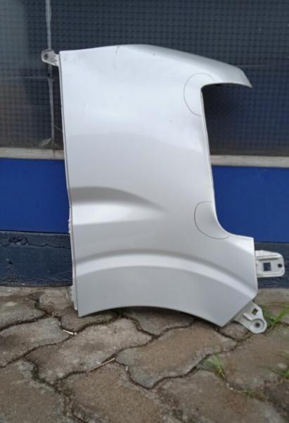 Suzuki Every DA17 Fender RHS