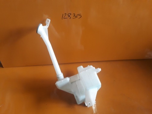 Nissan Leaf ZE0 Wiper Washer Tank