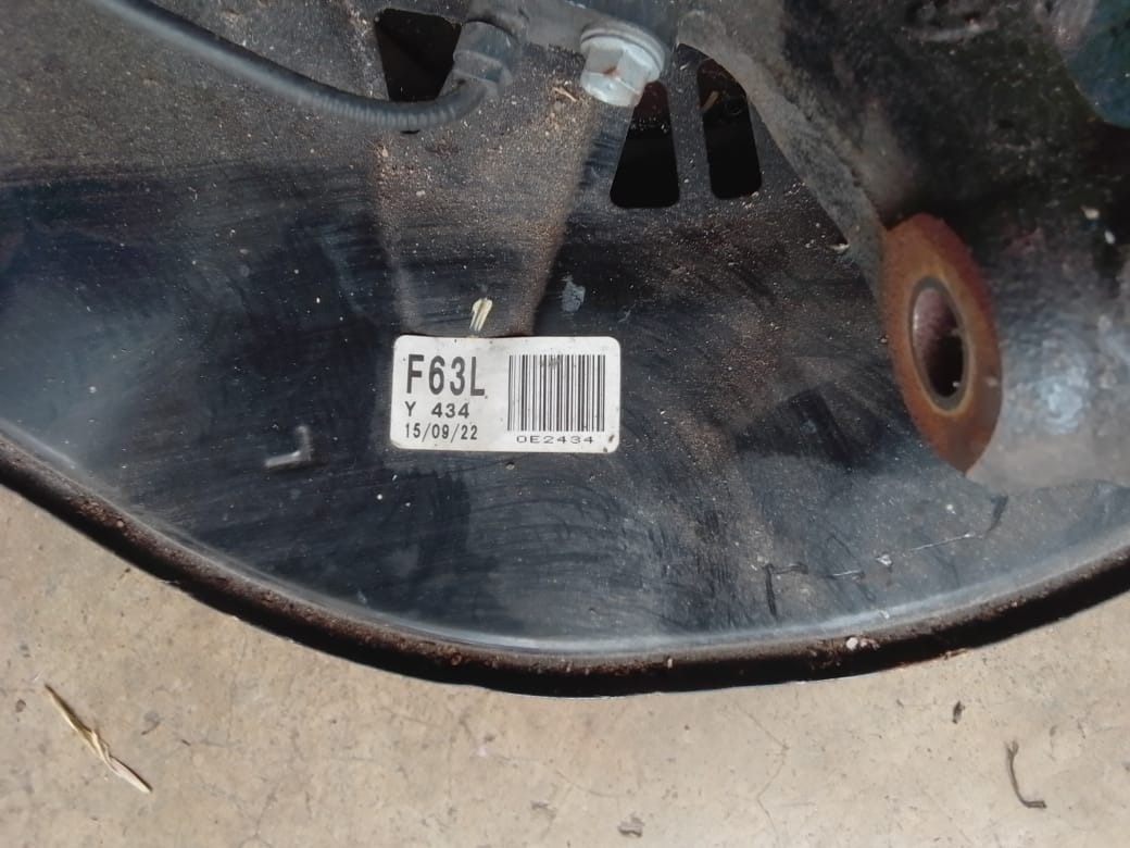 Lexus NX300H Front Hub Complete LHS