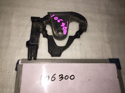 Nissan Leaf Fog Light Bracket LHS