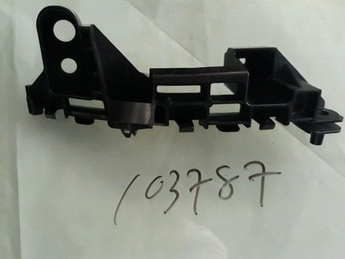 Suzuki Wagon R MH44S FZ Front Buffer Retainer RHS