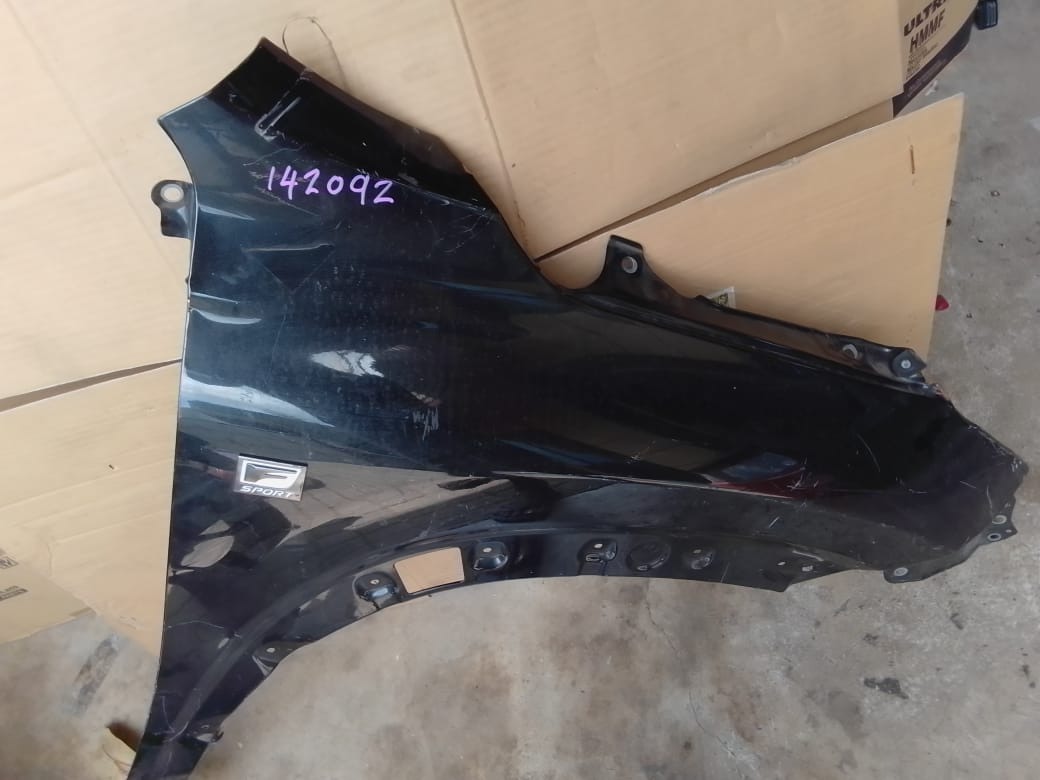 Lexus NX300H Fender RHS
