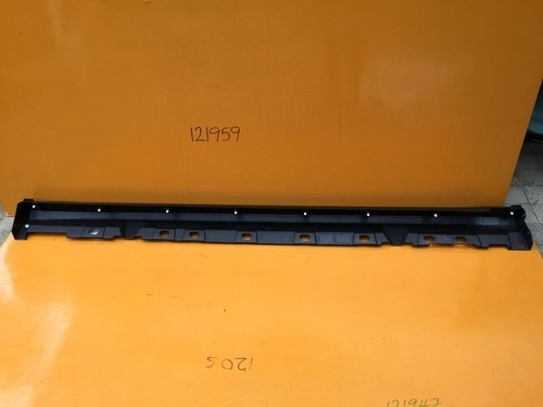 Daihatsu Rocky A200A LHS Side Skirt