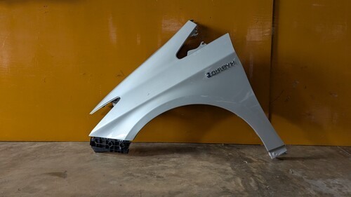 Toyota Prius ZVW30 Fender LHS