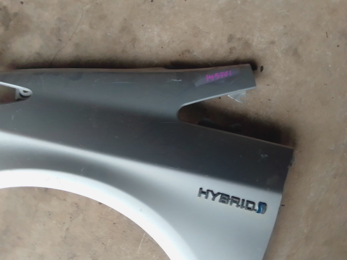 Toyota Prius ZVW30 Fender LHS