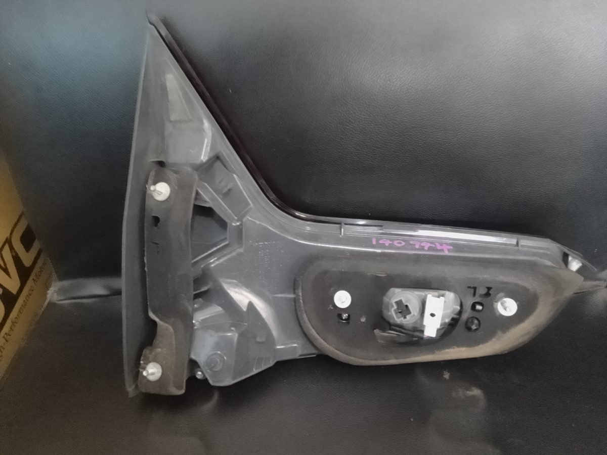 Honda Vezel RU3 Dicky Garnish Lamp LHS